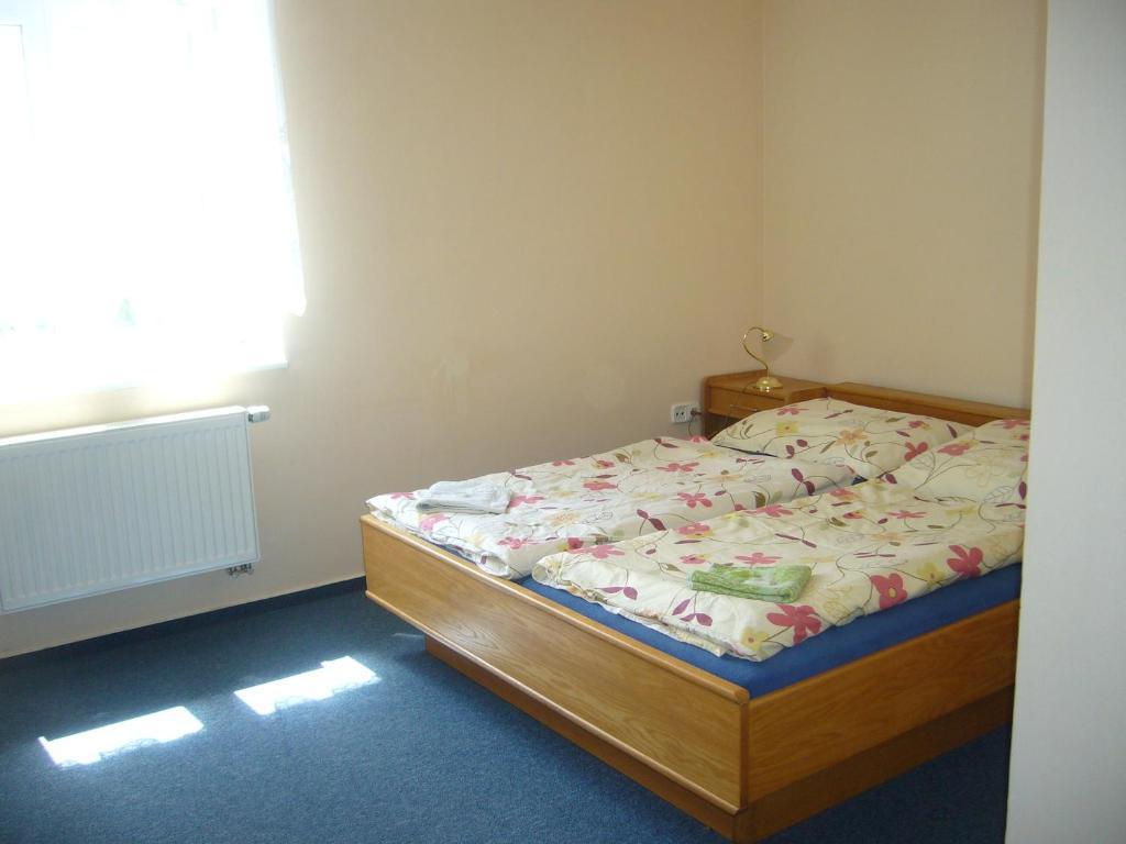 Penzion Senk Pardubice Chambre photo
