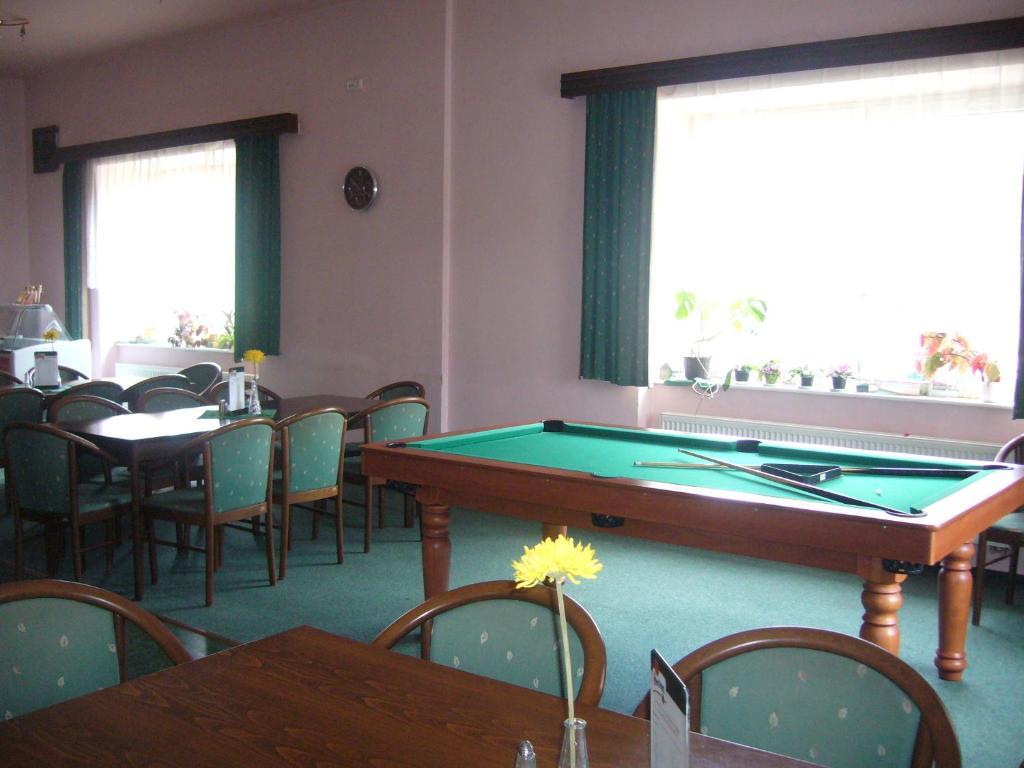 Penzion Senk Pardubice Extérieur photo
