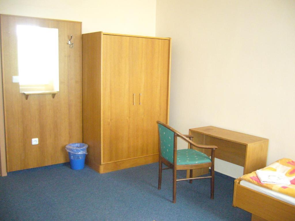 Penzion Senk Pardubice Extérieur photo